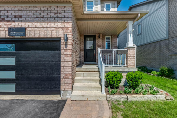 77-Bird-Street-Barrie-Web-Salisbury-5