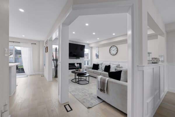 789-Miller-Park-Avenue-Bradford-Web-Salisbury-17