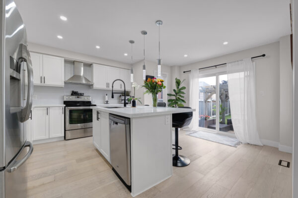 789-Miller-Park-Avenue-Bradford-Web-Salisbury-23