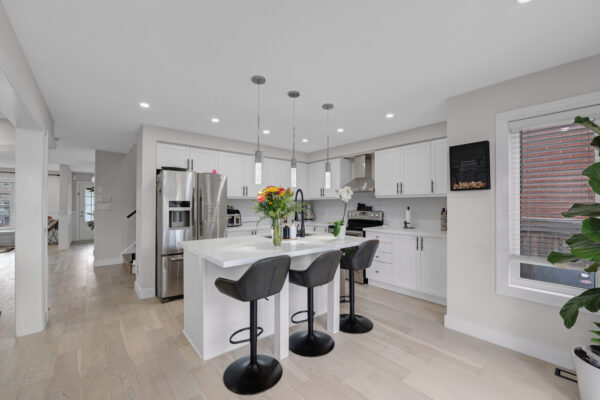 789-Miller-Park-Avenue-Bradford-Web-Salisbury-26
