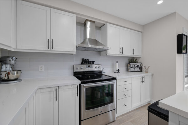 789-Miller-Park-Avenue-Bradford-Web-Salisbury-29