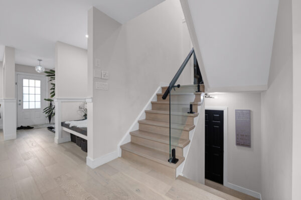 789-Miller-Park-Avenue-Bradford-Web-Salisbury-34