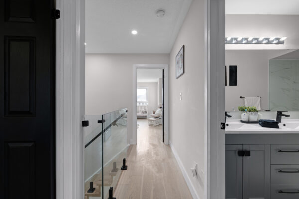 789-Miller-Park-Avenue-Bradford-Web-Salisbury-36