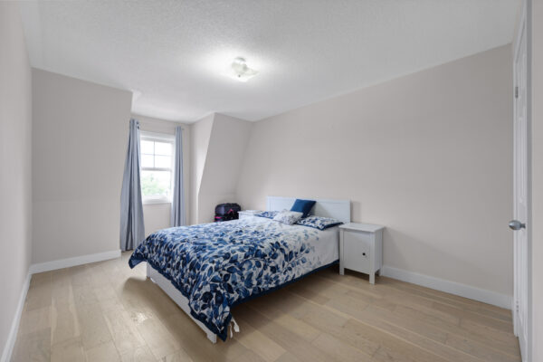 789-Miller-Park-Avenue-Bradford-Web-Salisbury-44