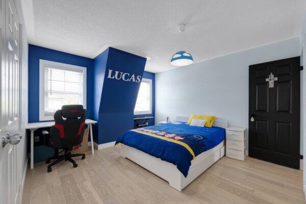 789-Miller-Park-Avenue-Bradford-Web-Salisbury-48