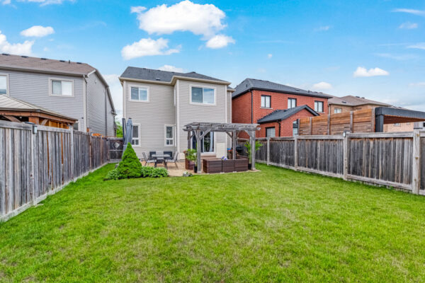 789-Miller-Park-Avenue-Bradford-Web-Salisbury-55
