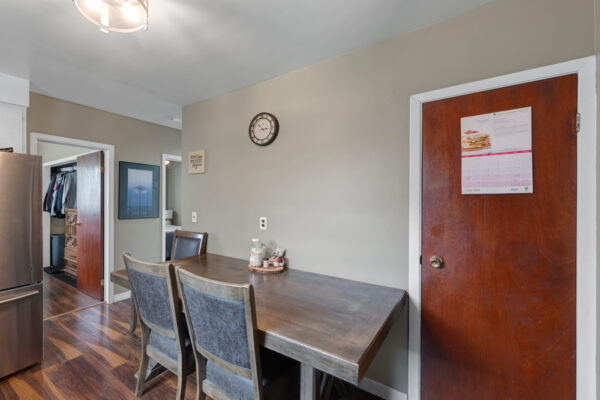 8139-Indian-Trail-Guelph-Web-Salisbury-48