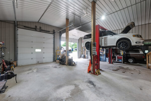 8139-Indian-Trail-Guelph-Web-Salisbury-57