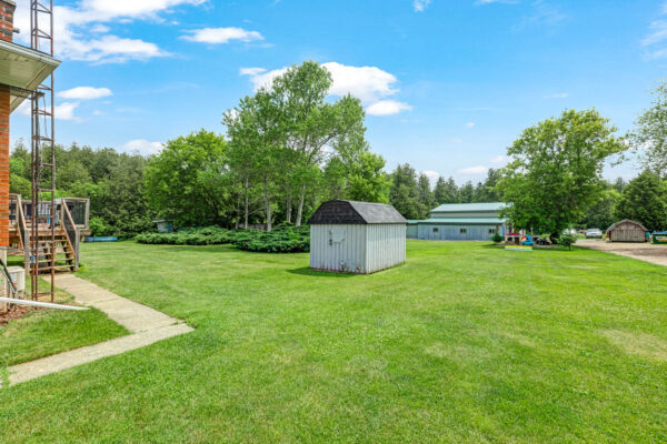 8139-Indian-Trail-Guelph-Web-Salisbury-61