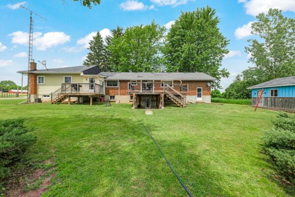 8139-Indian-Trail-Guelph-Web-Salisbury-67