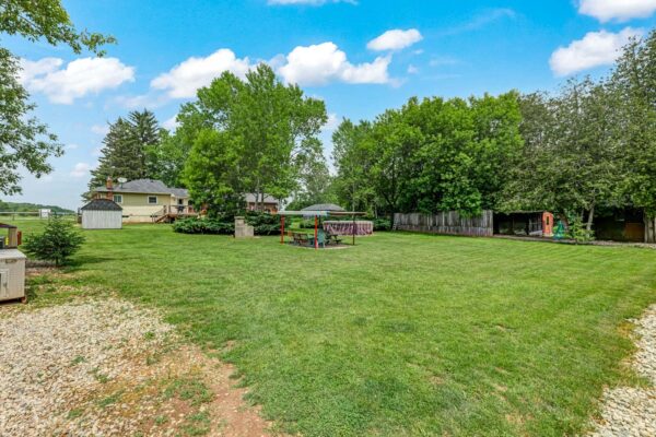 8139-Indian-Trail-Guelph-Web-Salisbury-69