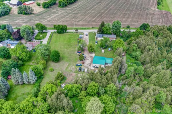 8139-Indian-Trail-Guelph-Web-Salisbury-77