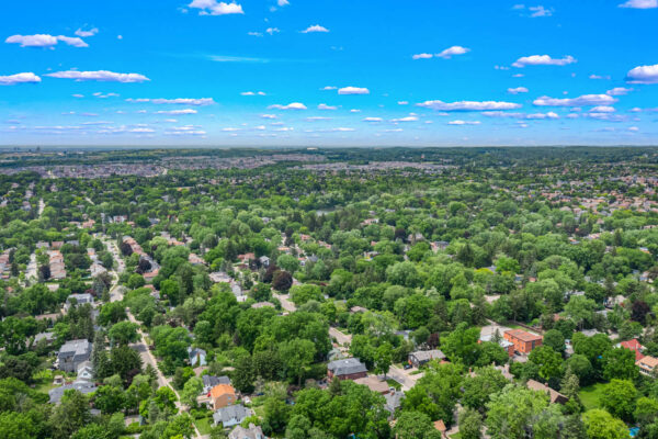 84-Centre-Street-West-Richmond-Hill-Web-Salisbury-102