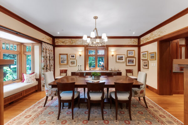 84-Centre-Street-West-Richmond-Hill-Web-Salisbury-23