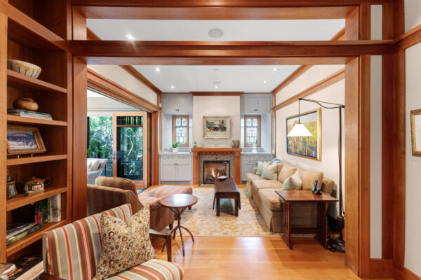 84-Centre-Street-West-Richmond-Hill-Web-Salisbury-37