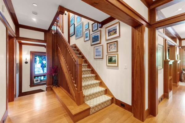 84-Centre-Street-West-Richmond-Hill-Web-Salisbury-50
