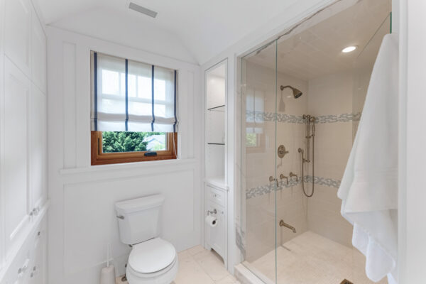 84-Centre-Street-West-Richmond-Hill-Web-Salisbury-60
