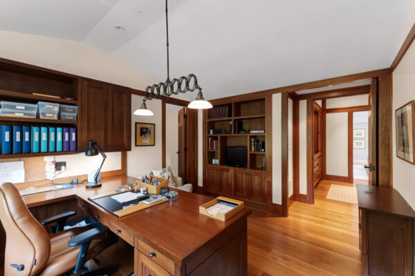 84-Centre-Street-West-Richmond-Hill-Web-Salisbury-65