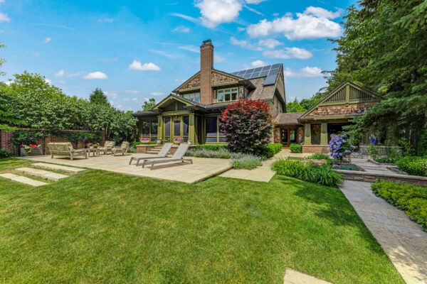 84-Centre-Street-West-Richmond-Hill-Web-Salisbury-88