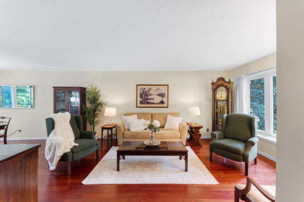 88-Germorda-Drive-Oakville-Web-Salisbury-12