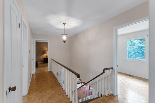 88-Germorda-Drive-Oakville-Web-Salisbury-37
