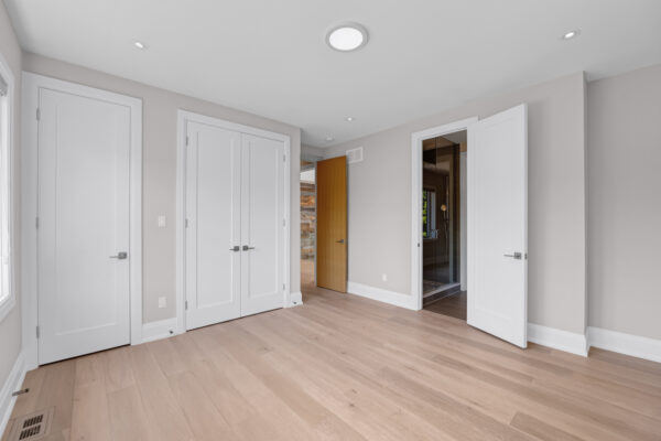 9-Fordham-Place-Toronto-Web-Salisbury-54
