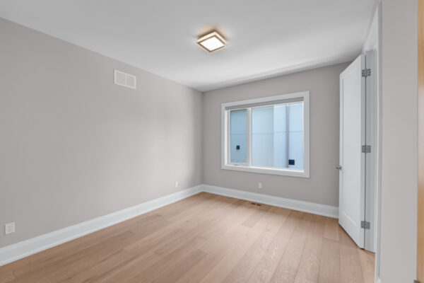9-Fordham-Place-Toronto-Web-Salisbury-57