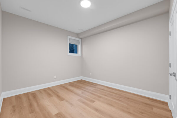 9-Fordham-Place-Toronto-Web-Salisbury-74