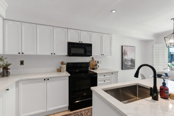 91-Harrongate-Place-Whitby-Web-Salisbury-21