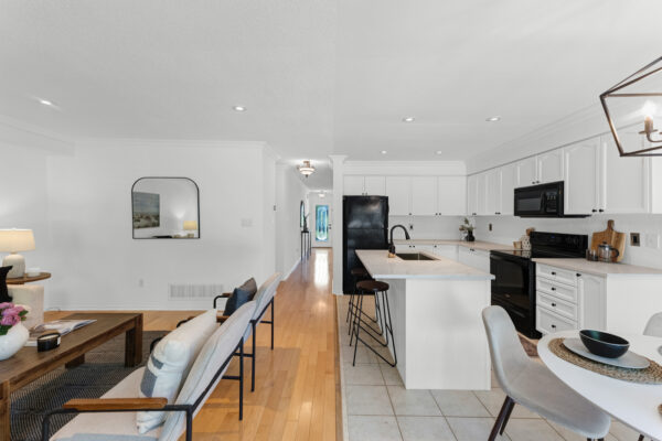 91-Harrongate-Place-Whitby-Web-Salisbury-23