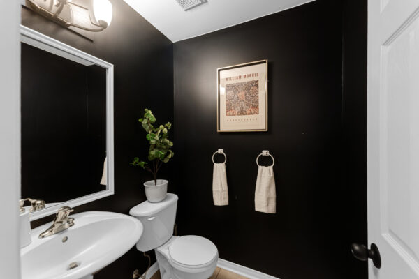 91-Harrongate-Place-Whitby-Web-Salisbury-24