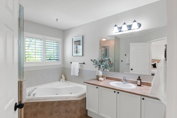 91-Harrongate-Place-Whitby-Web-Salisbury-30