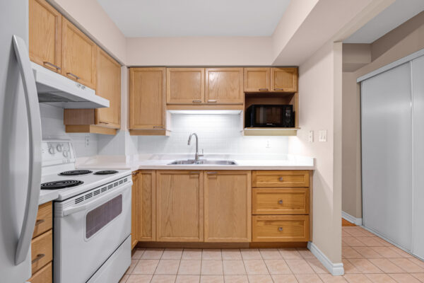 115-Bonis-Avenue-#216-Scarborough-Web-Salisbury-11