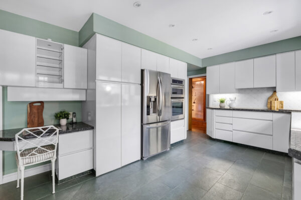 122-Fenn-Avenue-Toronto-Web-Salisbury-23
