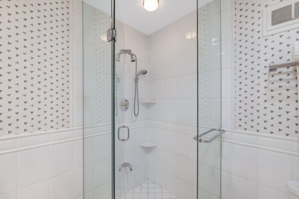 122-Fenn-Avenue-Toronto-Web-Salisbury-45