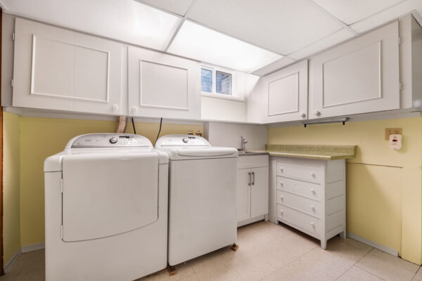 122-Fenn-Avenue-Toronto-Web-Salisbury-60
