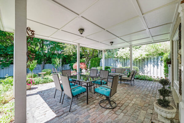 122-Fenn-Avenue-Toronto-Web-Salisbury-66
