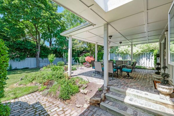 122-Fenn-Avenue-Toronto-Web-Salisbury-67