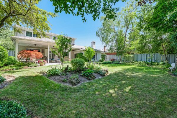 122-Fenn-Avenue-Toronto-Web-Salisbury-69