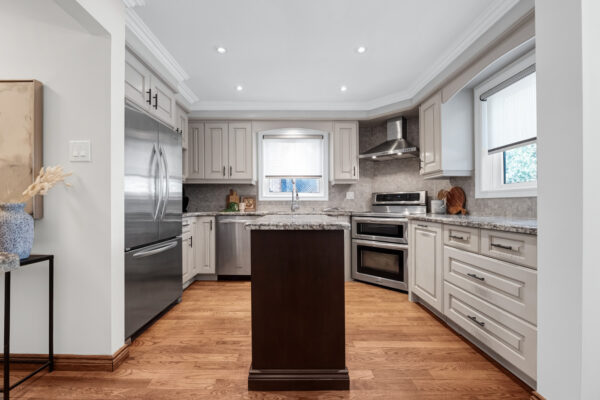1236-Fieldstone-Circle-Pickering-Web-Salisbury-18