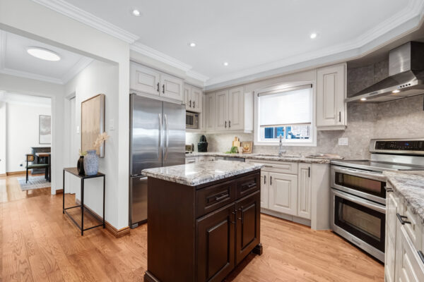 1236-Fieldstone-Circle-Pickering-Web-Salisbury-19