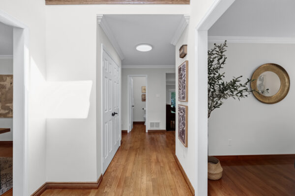 1236-Fieldstone-Circle-Pickering-Web-Salisbury-29