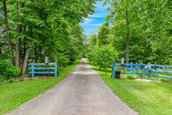 17962-Ninth-Line-Mount-Albert-Web-Salisbury-5