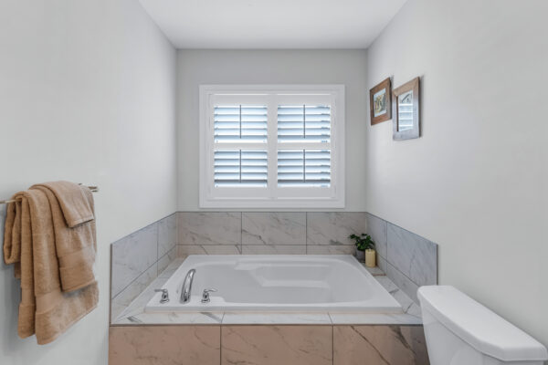 215-Landolfi-Way-Bradford-Web-Salisbury-31
