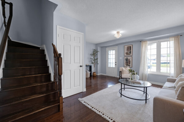 497-Rossland-Road-East-Ajax-Web-Salisbury-12