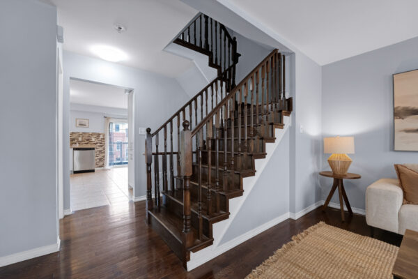 497-Rossland-Road-East-Ajax-Web-Salisbury-16