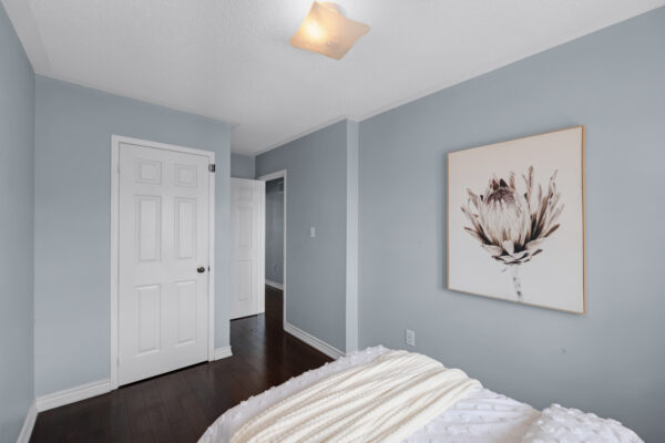 497-Rossland-Road-East-Ajax-Web-Salisbury-39