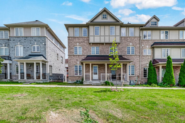 497-Rossland-Road-East-Ajax-Web-Salisbury-51