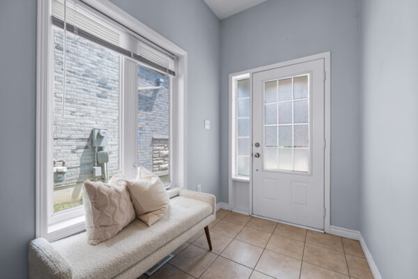 497-Rossland-Road-East-Ajax-Web-Salisbury-9