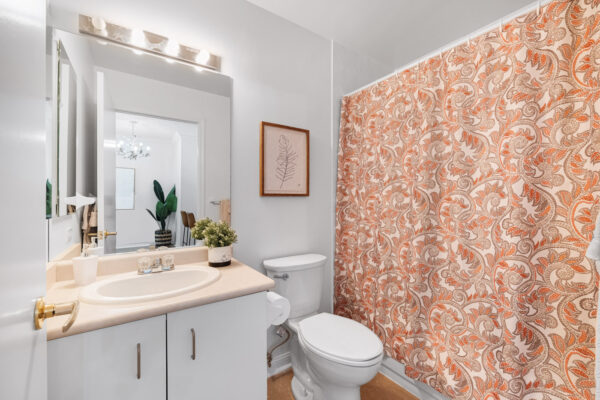 650-Lawrence-Avenue-West-Toronto-Web-Salisbury-32